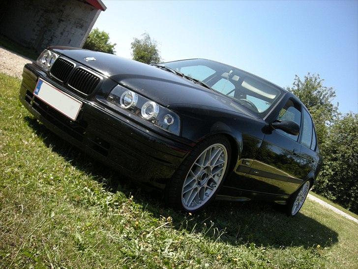 BMW E36 316i billede 2