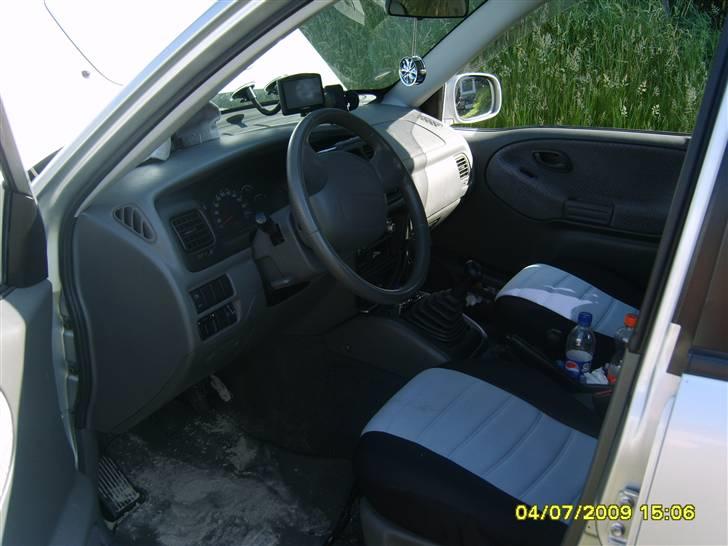 Suzuki grand vitara (solgt) billede 10