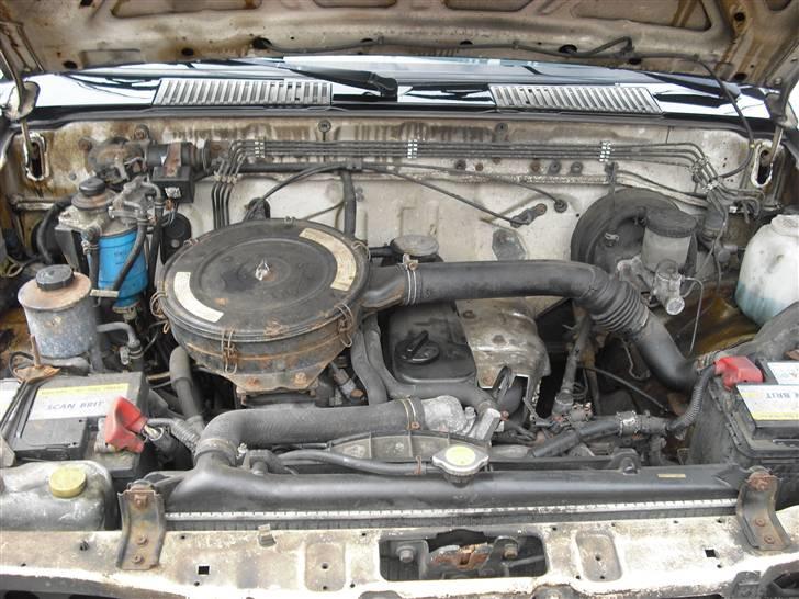 Nissan king cab*SOLGT* - Her er der ikke meget at råbe hura for billede 5