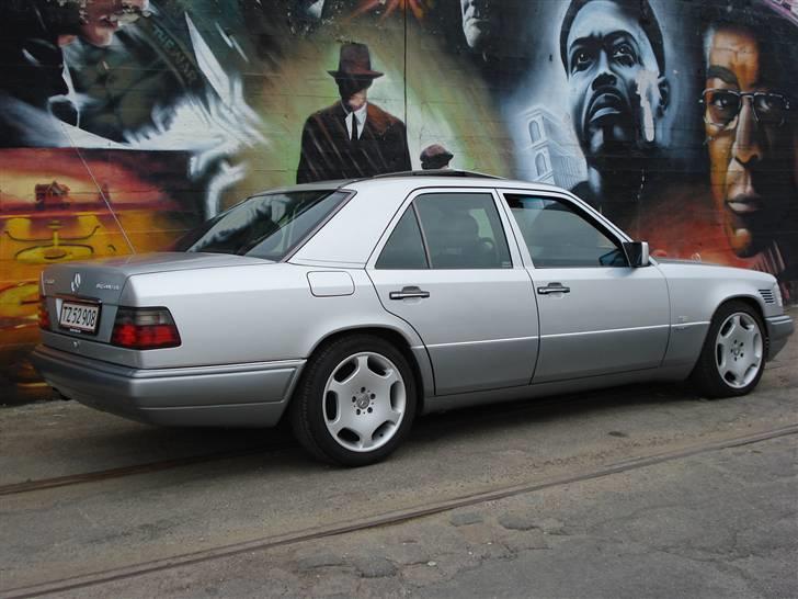 Mercedes Benz W124 300 turbo diesel billede 1