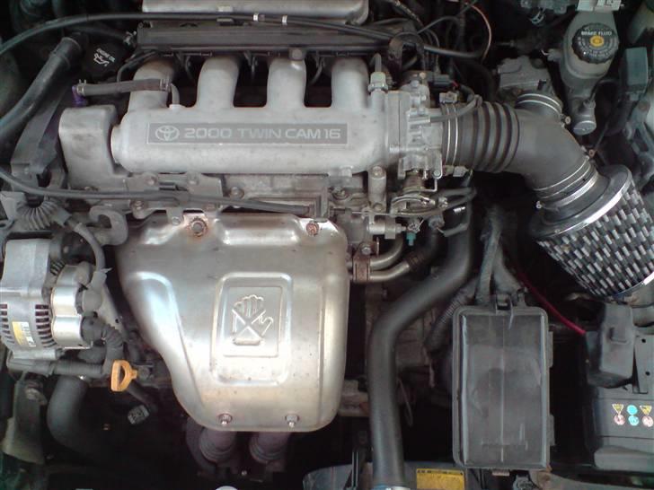 Toyota Carina E billede 5