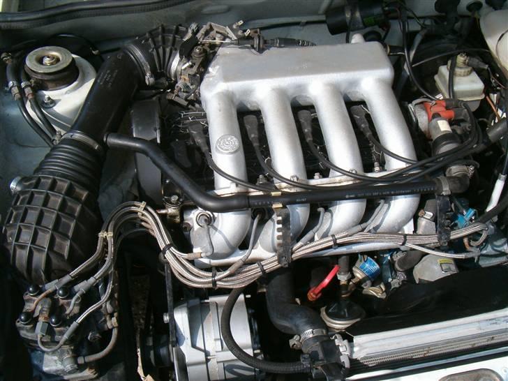 VW caddy 1.8 16v solgt billede 8