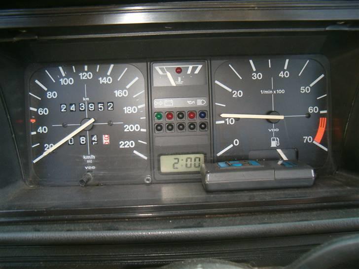 VW caddy 1.8 16v solgt billede 12