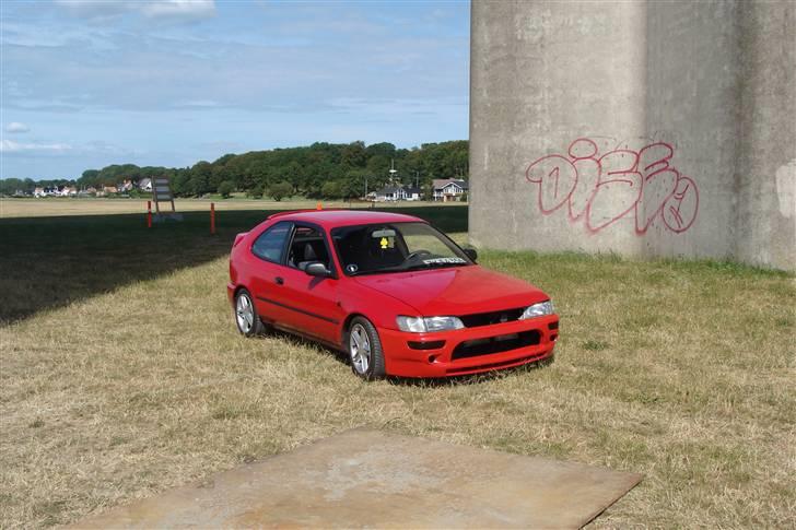 Toyota corolla ( TIL SALG ) billede 1