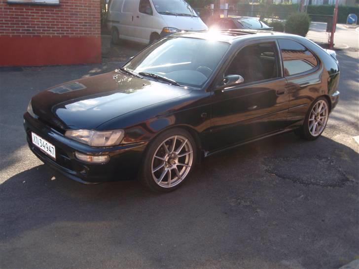 Toyota Corolla E10 Solgt - Efter polering, 2009. billede 3