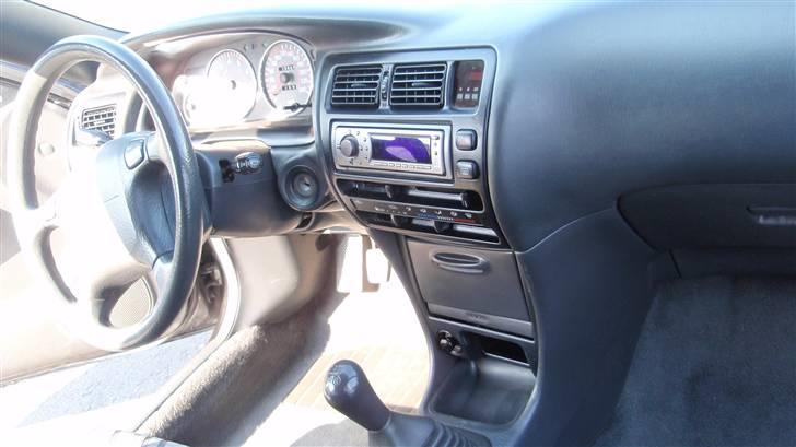 Toyota Corolla E10 Solgt billede 9