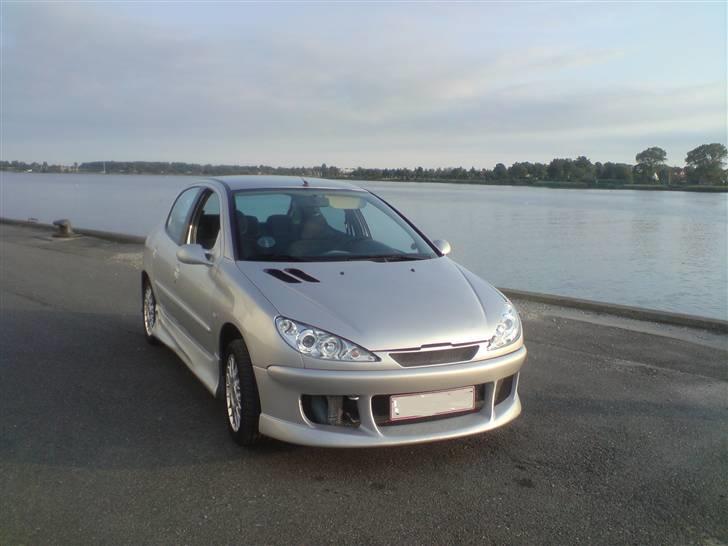 Peugeot 206 2,0 HDI solgt.! billede 1