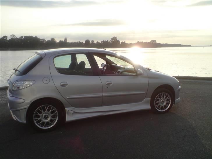 Peugeot 206 2,0 HDI solgt.! billede 3