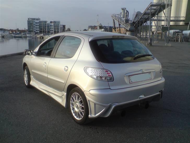 Peugeot 206 2,0 HDI solgt.! billede 5