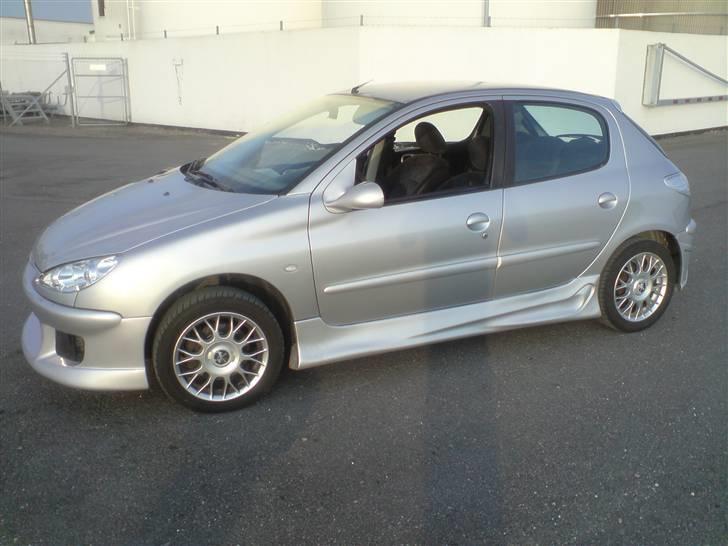Peugeot 206 2,0 HDI solgt.! billede 6