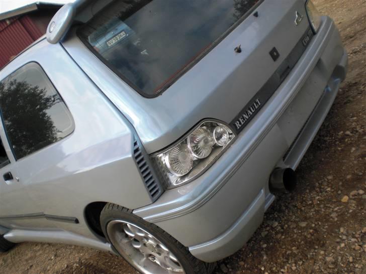 Renault Clio 1.8 16v Turbo SOLGT billede 5