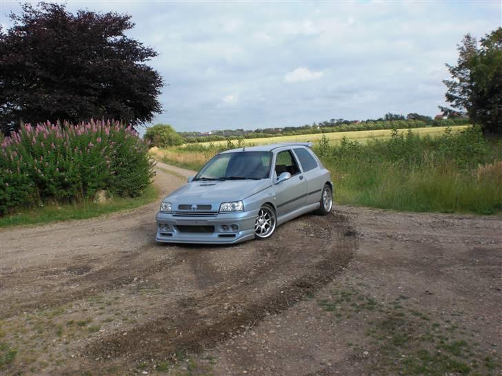 Renault Clio 1.8 16v Turbo SOLGT billede 6