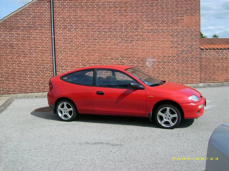 Mazda 323c 1,5 16v * TILSALG* billede 9