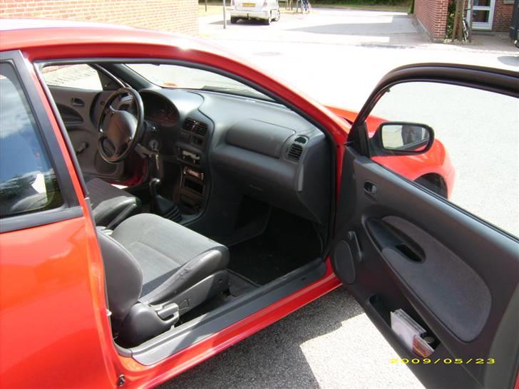 Mazda 323c 1,5 16v * TILSALG* billede 12