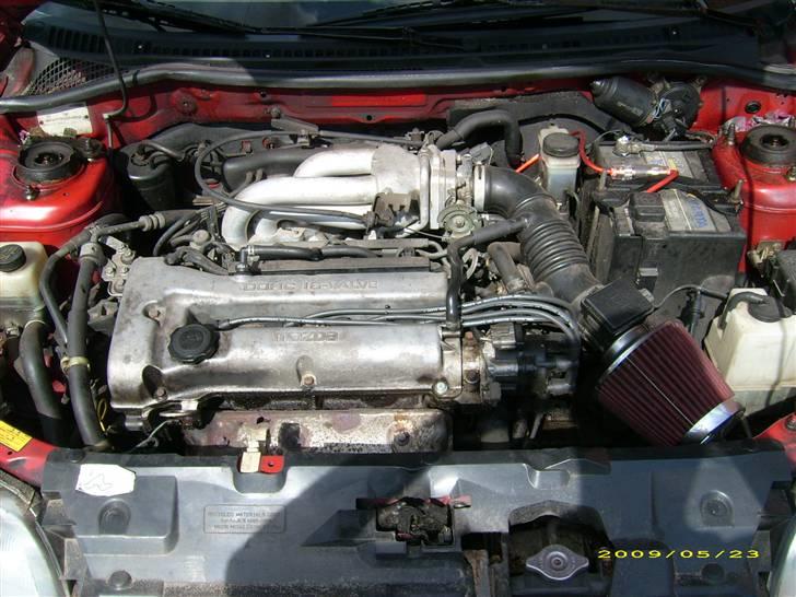 Mazda 323c 1,5 16v * TILSALG* billede 13