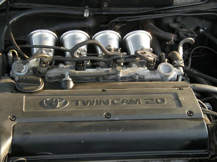 Toyota Corolla e10 20v SOLGT billede 14