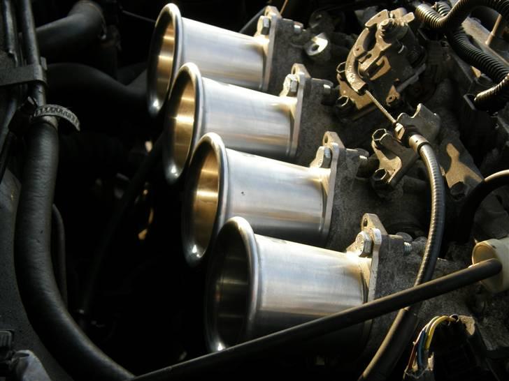 Toyota Corolla e10 20v SOLGT billede 15