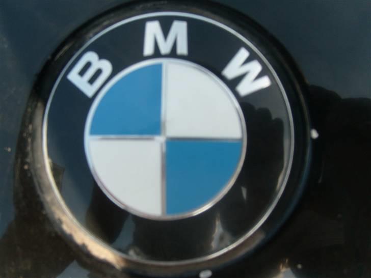 BMW 320i *SKROTTET* billede 7