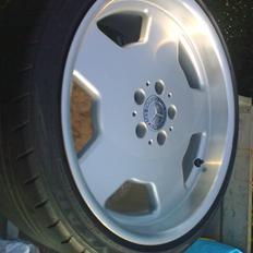 Mercedes Benz 300 D solgt