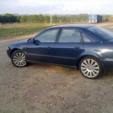 Audi A4 20v Turbo "solgt"