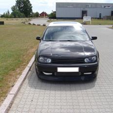 VW Golf 1.8 TURBO - Solgt