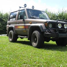 Toyota Lj70 solgt 