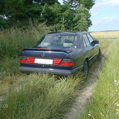 Mercedes Benz W124 200D *SOLGT*