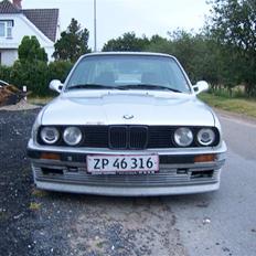 BMW E30 325e