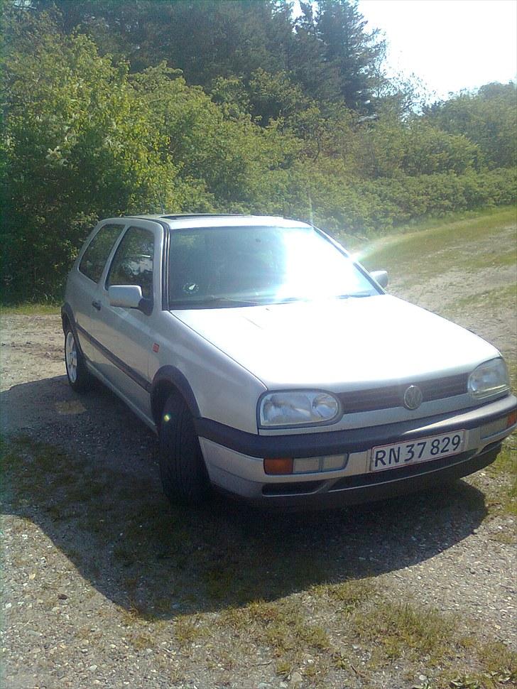 VW Golf 3 1,8 solgt billede 2