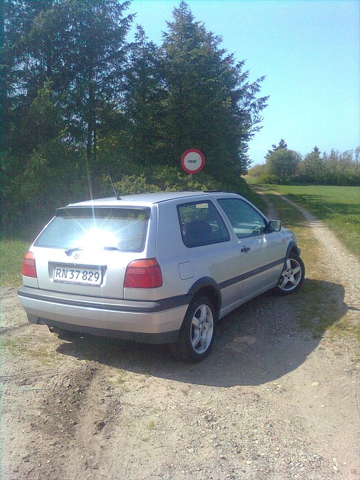 VW Golf 3 1,8 solgt billede 4