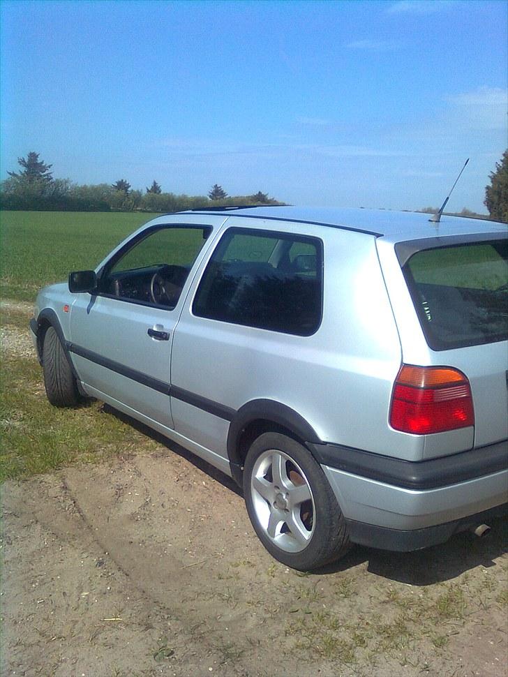 VW Golf 3 1,8 solgt billede 5