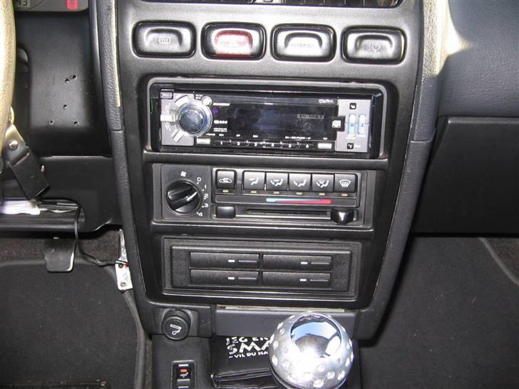 Nissan Primera 2.0i 16V TW R.I.P billede 6