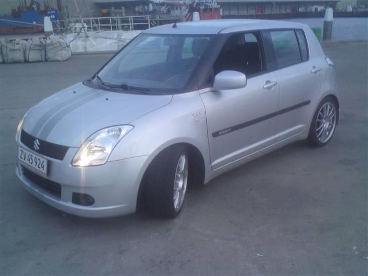 Suzuki Swift 1,5 vvt billede 14