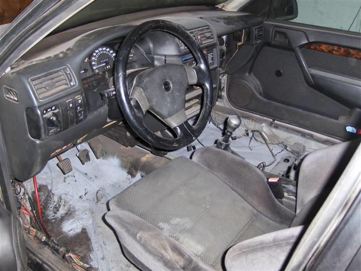 Opel vectra 2000 16v SOLGT billede 4