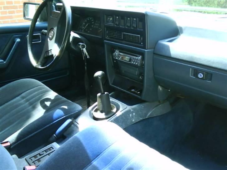 Opel rekord e2 billede 11