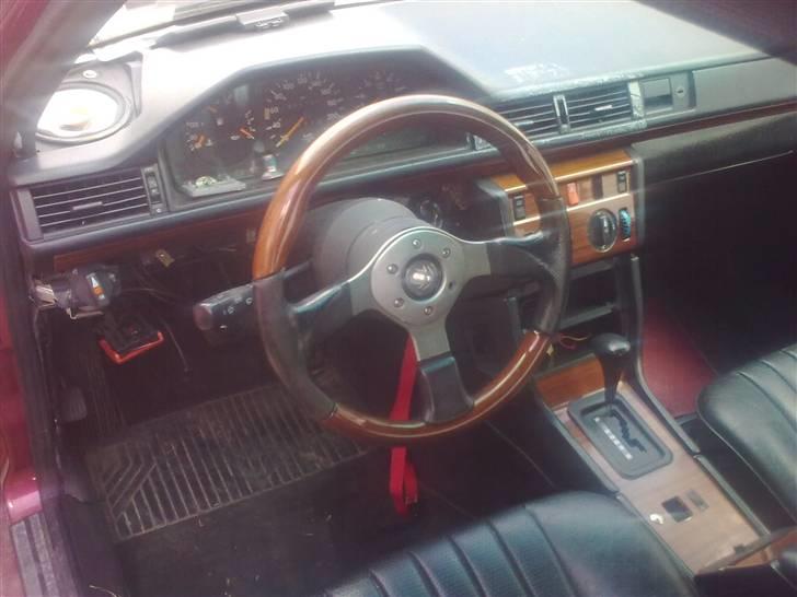 Mercedes Benz 300 D solgt billede 7