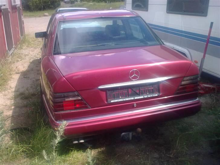 Mercedes Benz 300 D solgt billede 8