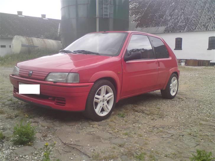 Peugeot 106 Rallye SOLGT - Dejlig lille vogn! billede 1
