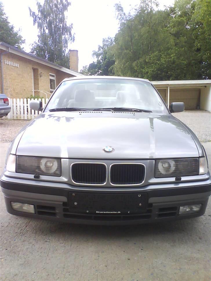 BMW E36 318 is coupé - sådan så den ud da jeg købte den billede 4