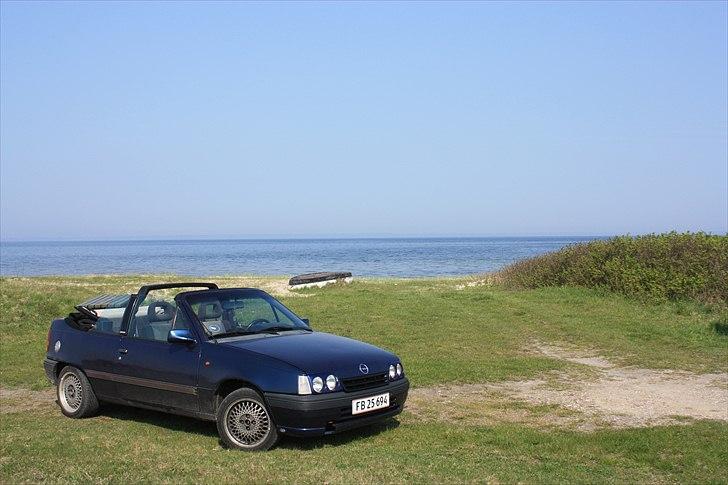 Opel kadett Cabriolet billede 1