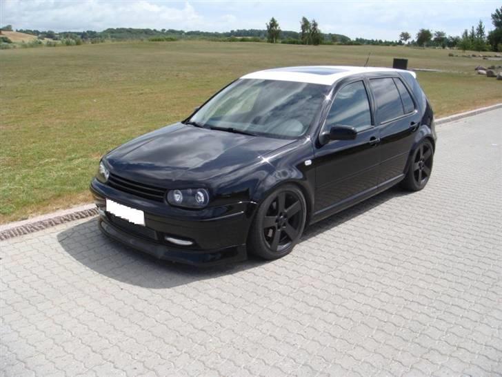 VW Golf 1.8 TURBO - Solgt billede 1