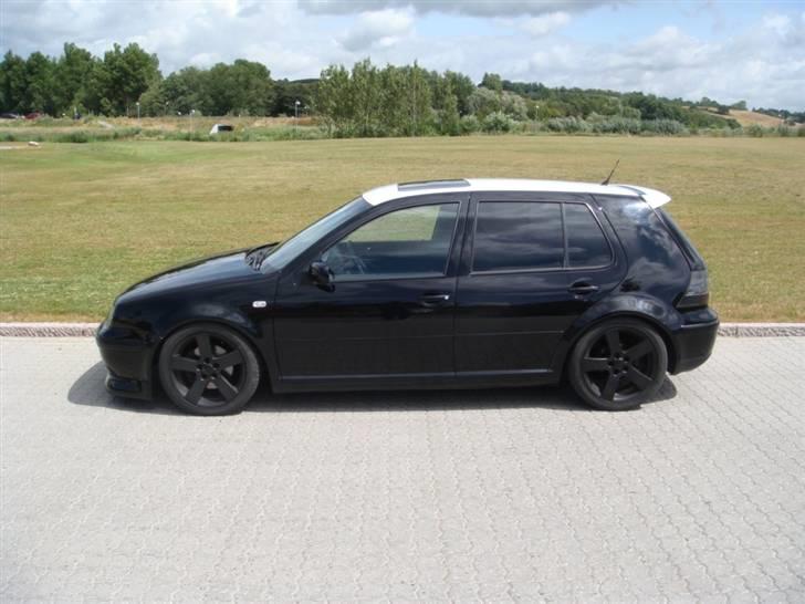 VW Golf 1.8 TURBO - Solgt billede 4