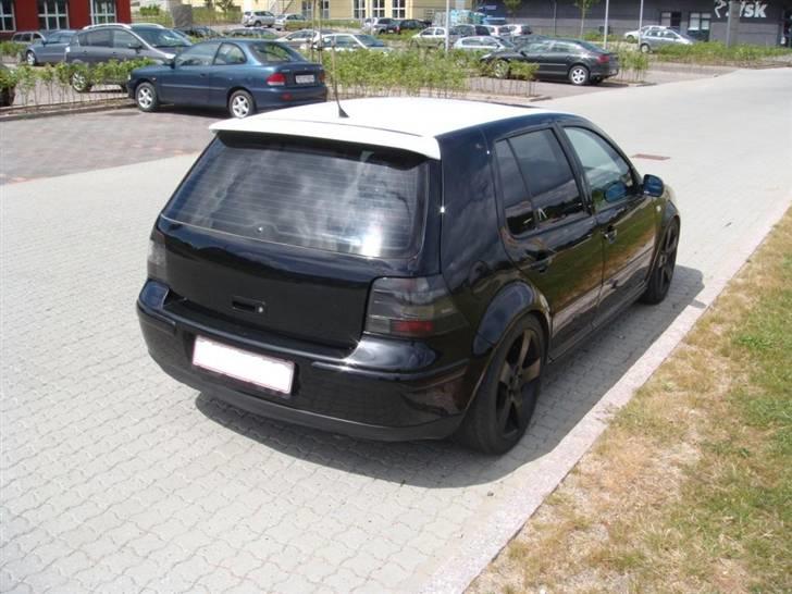 VW Golf 1.8 TURBO - Solgt billede 6