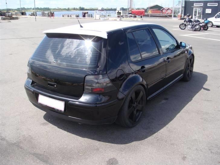 VW Golf 1.8 TURBO - Solgt billede 10