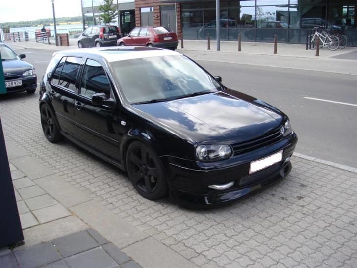 VW Golf 1.8 TURBO - Solgt billede 12
