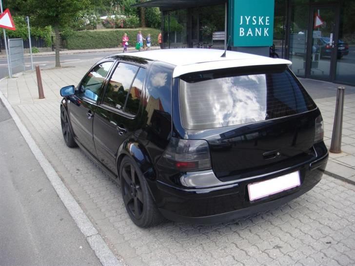 VW Golf 1.8 TURBO - Solgt billede 15