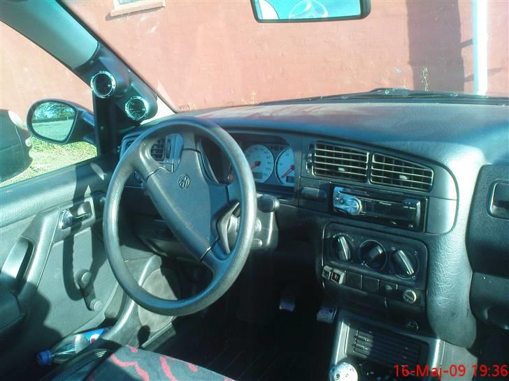 VW Golf 3 GTD >>SOLGT<< - indvendig billede 10