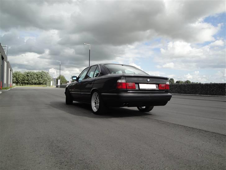 BMW 525i E34 (SOLGT) billede 10