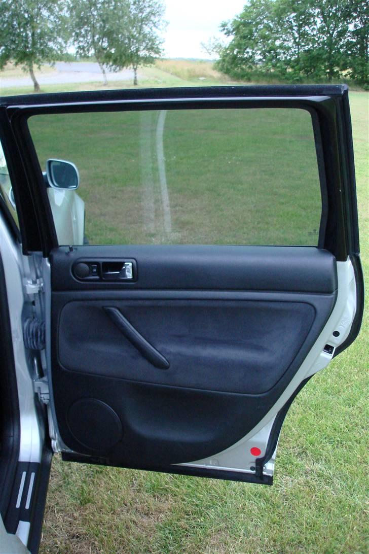 VW passat tdi ( SOLGT ) - elruder ,højttaler og diskant bagi. billede 1