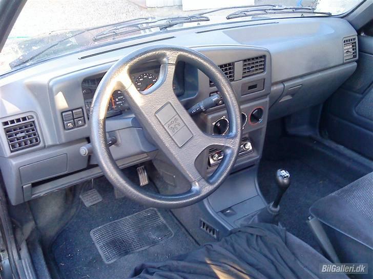 Peugeot 309 foræret til svigermor billede 11